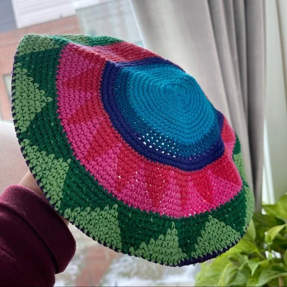 Vintage Accessories Vintage Crochet Colorful Rainbow Geometric